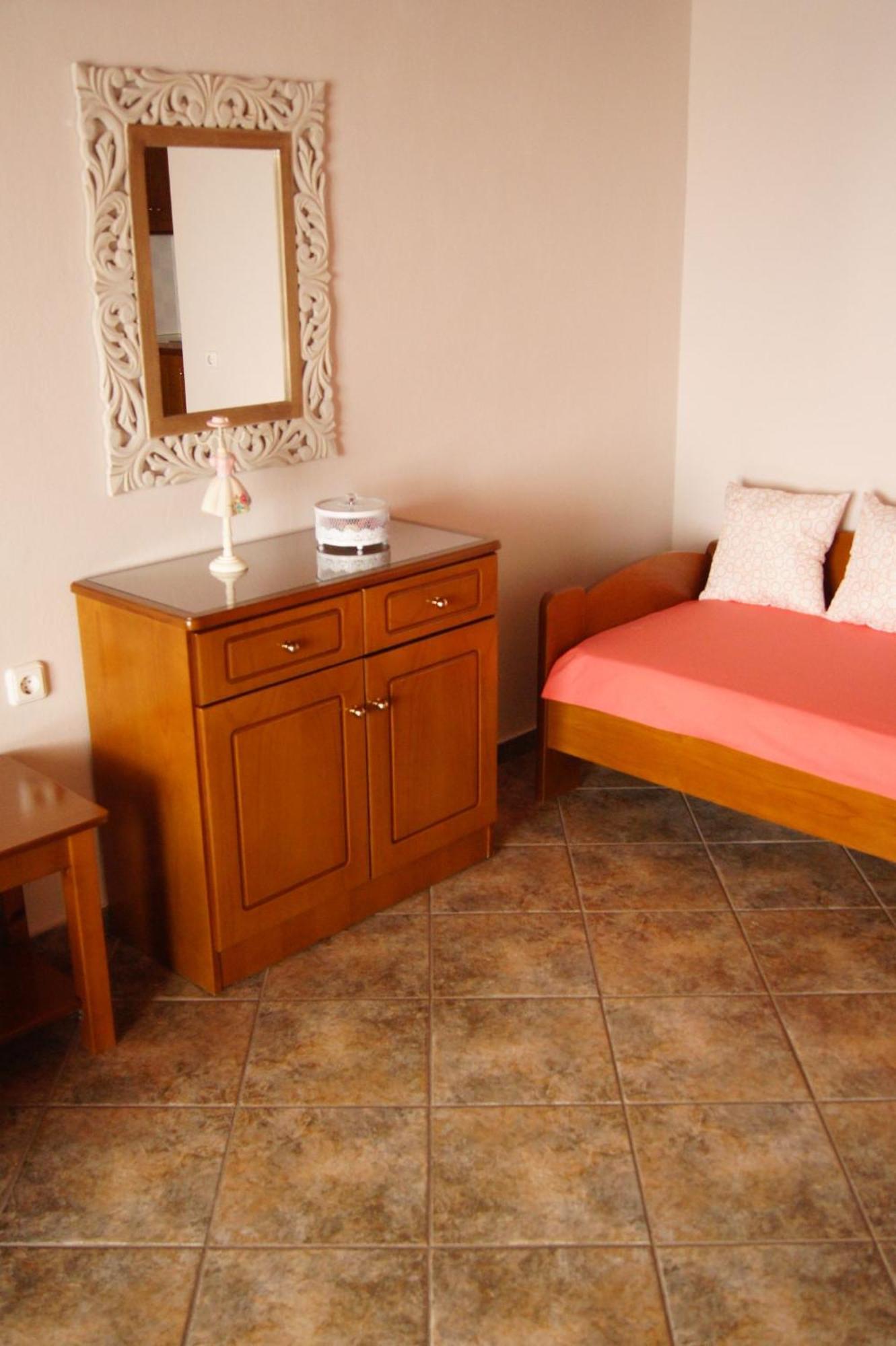 Belle Rose Apartment Patitiri  Bagian luar foto